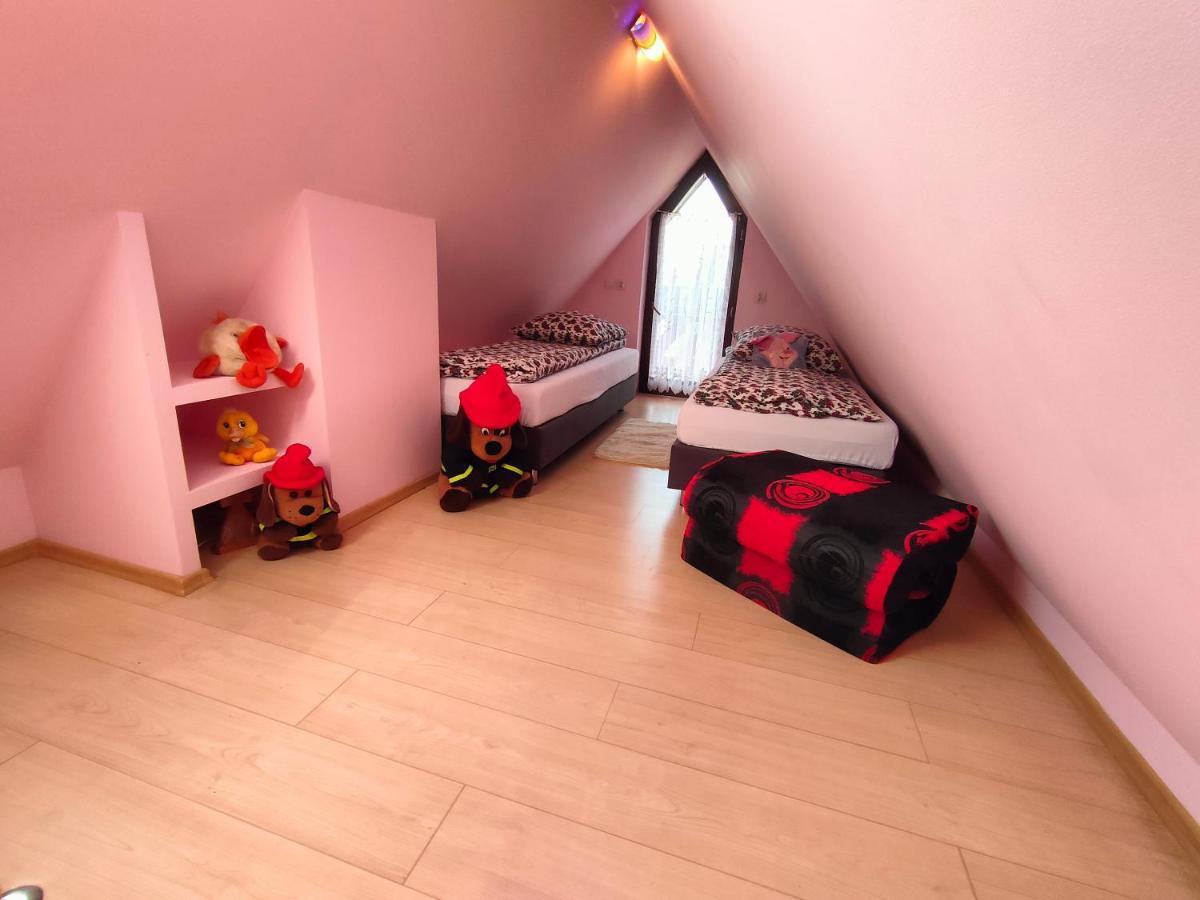 Bajeczny Wypoczynek Apartamenty Witow  Exterior photo